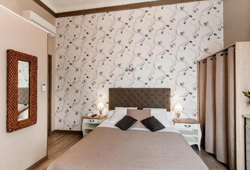 컴포트 룸, De Charme Le Provence