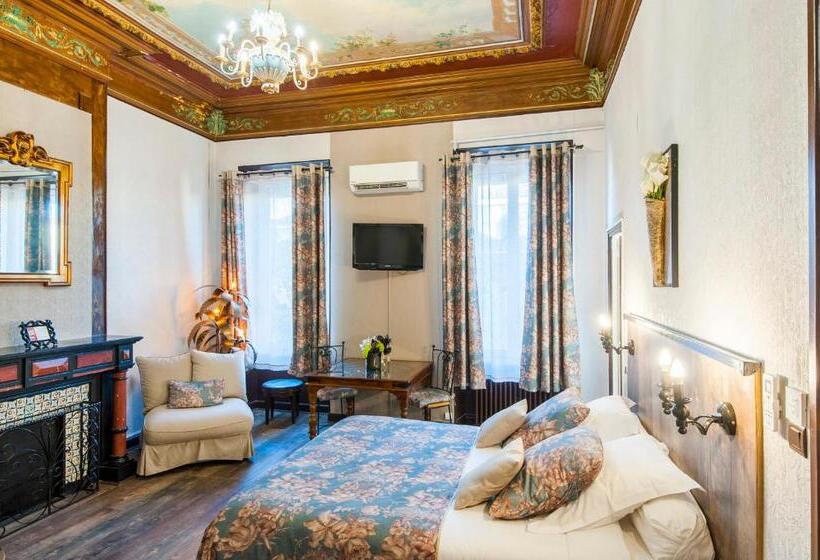 디럭스 주니어 스위트, De Charme Le Provence