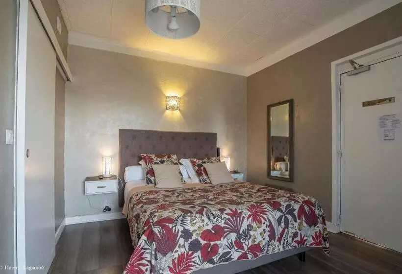 Comfort room with terrace, De Charme Le Provence