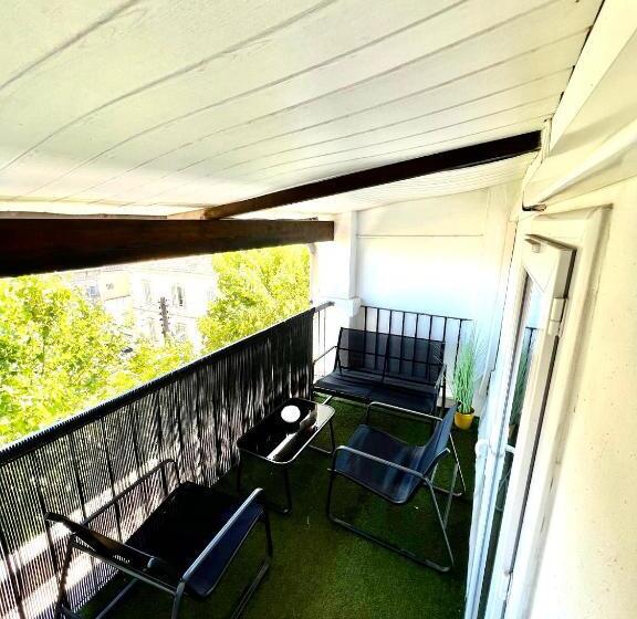 Comfort room with terrace, De Charme Le Provence