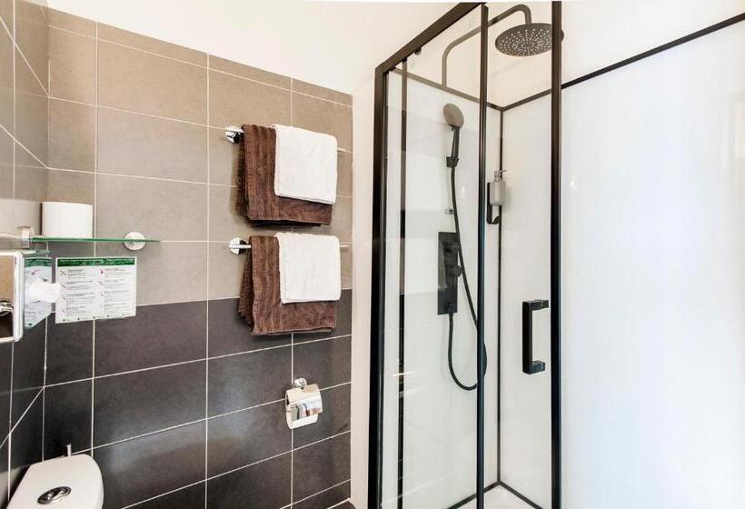 Comfort room with terrace, De Charme Le Provence