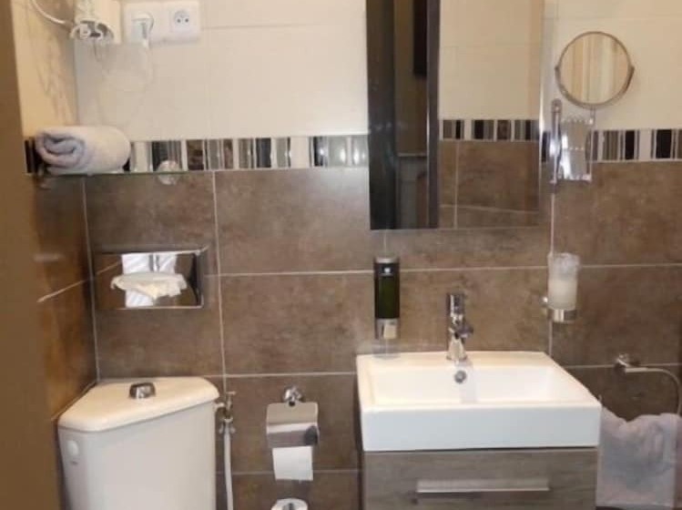 컴포트 룸, De Charme Le Provence