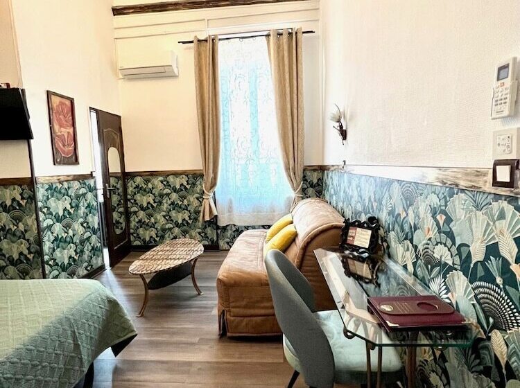 디럭스 룸, De Charme Le Provence