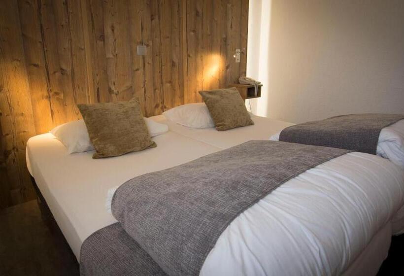Номер Стандарт, Logis Hotel Des Cépages
