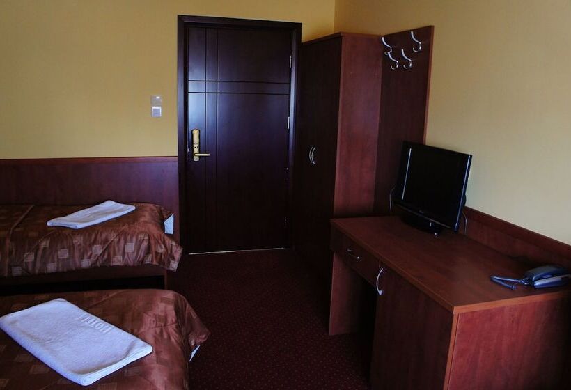 スタンダードルーム, Dobosz