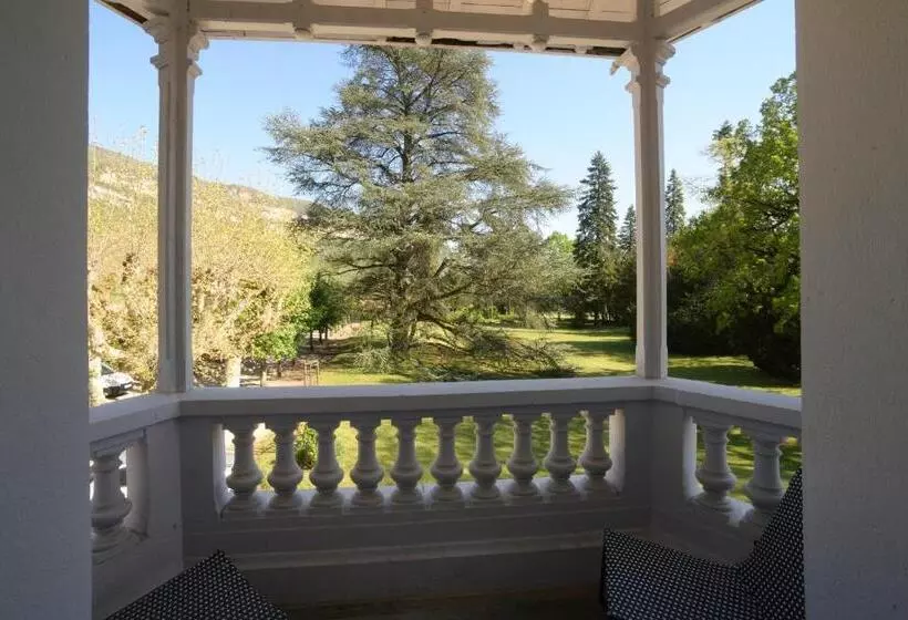 スーペリアールーム, Domaine Des Cedres  , Gites Et Insolites