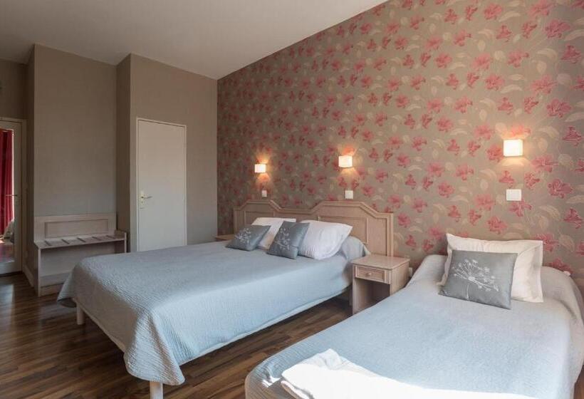 חדר קומפורט לשלושה, Domaine Des Cedres  , Gites Et Insolites