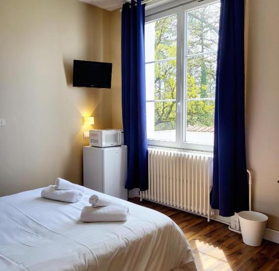 Номер Комфорт, Domaine Des Cedres  , Gites Et Insolites