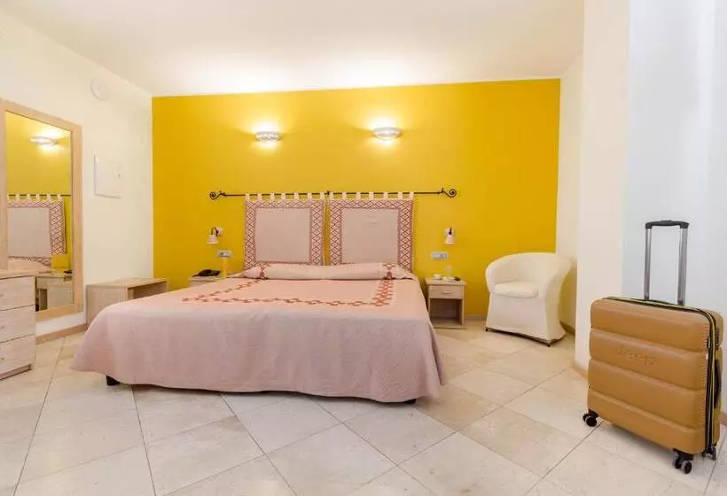 Habitació Estàndard, Domomea
