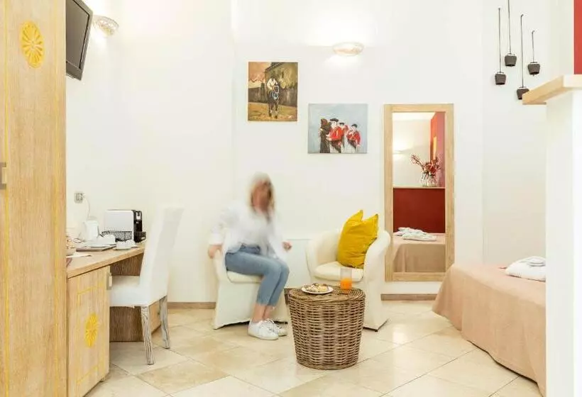 Junior Suite, Domomea
