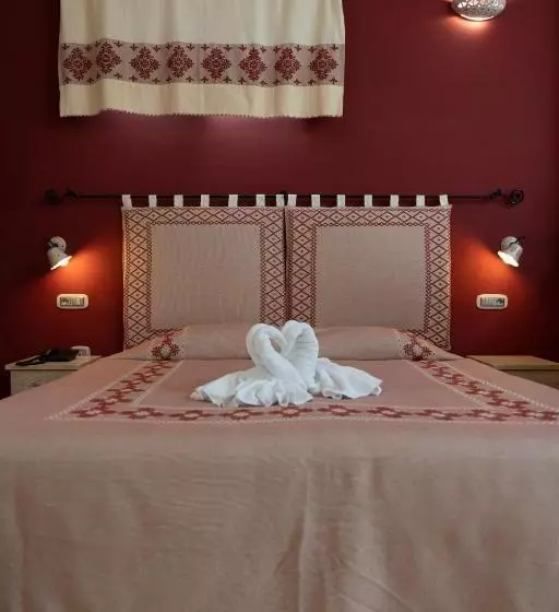 Junior Suite, Domomea