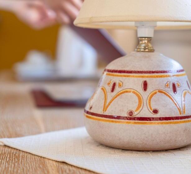 Номер Стандарт Трехместный, Domomea