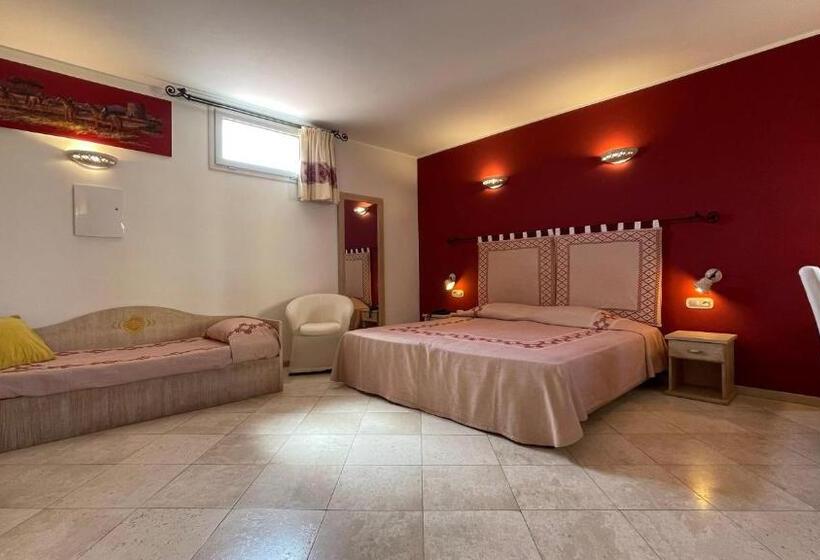 Номер Стандарт Трехместный, Domomea