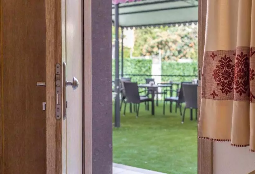 Habitació Estàndard Adaptada per a Discapacitats, Domomea