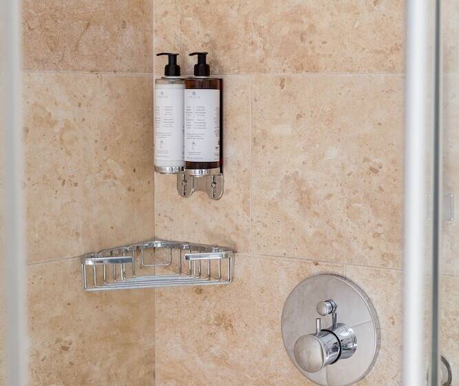 Полулюкс, Domomea