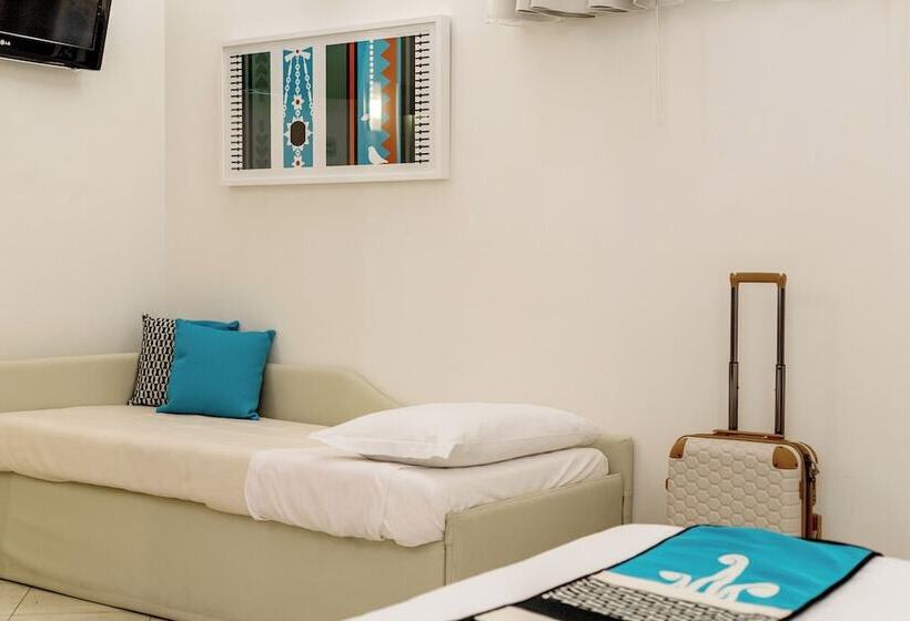 Номер Стандарт Трехместный, Domomea