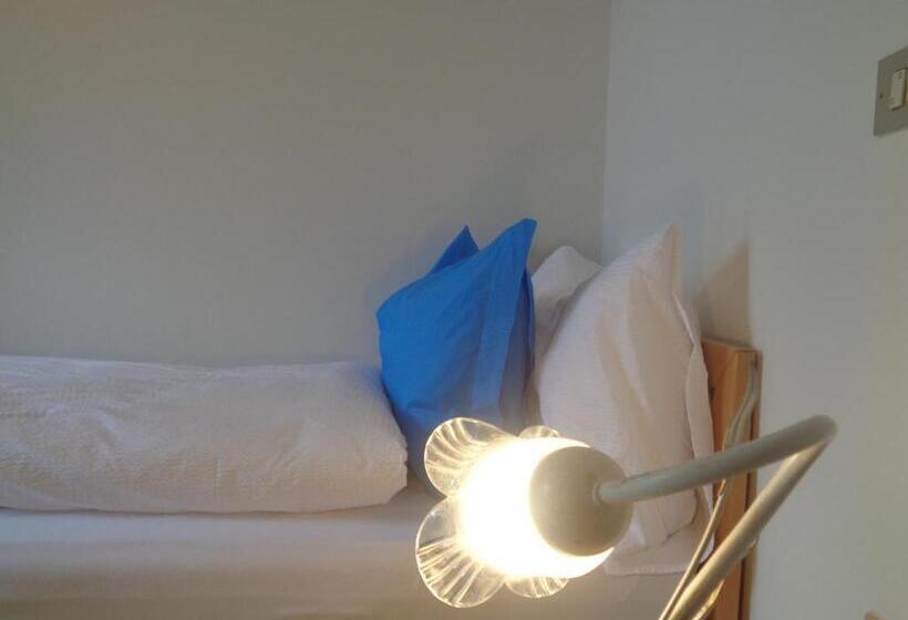 Pokój Standard Jednoosobowy, Garni Suisse