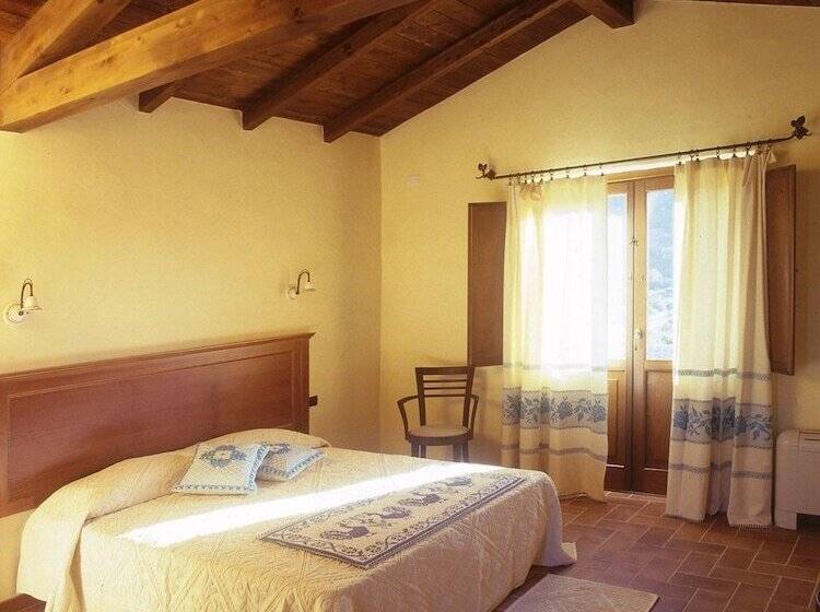 标准间, Giardino Corte Rubja