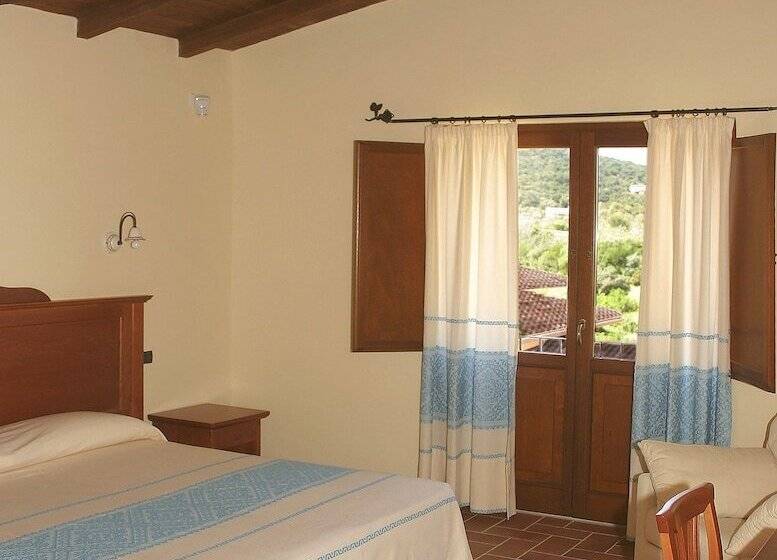 标准间, Giardino Corte Rubja