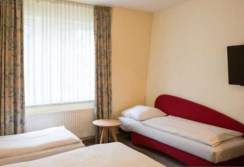 标准三人间, Gremersdorf  Zum Grunen Jager