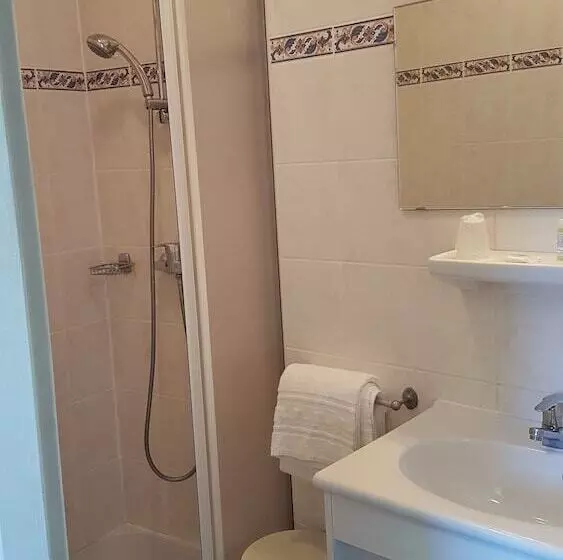 スタンダードルーム, Hôtel Concorde   Rodez Centre Ville