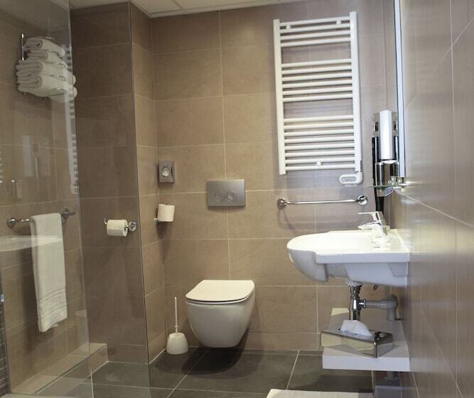 اتاق راحتی سه تخته, Morphee Lille Villeneuve D Ascq