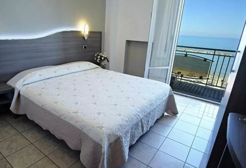 اتاق استاندارد, La Perla