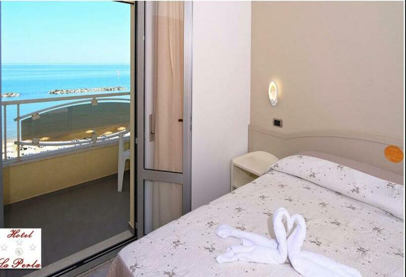 غرفة قياسية فردية, La Perla