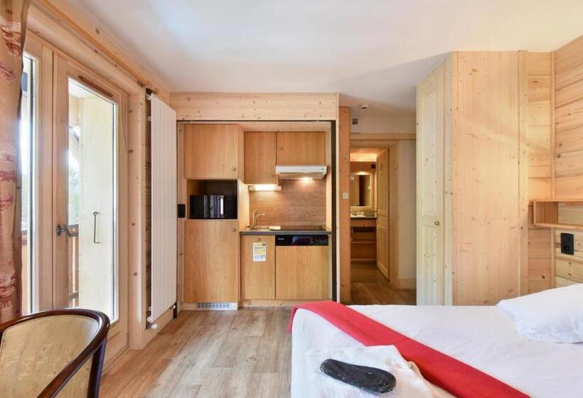 이코노미 스튜디오, Loc Hotel Alpen Sports