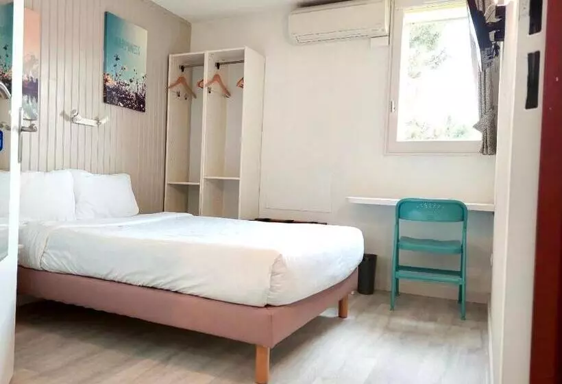 スタンダードルーム, Logis Hôtel Le Rialto