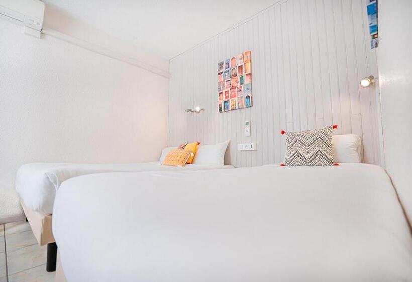 スタンダードトリプルルーム, Logis Hôtel Le Rialto