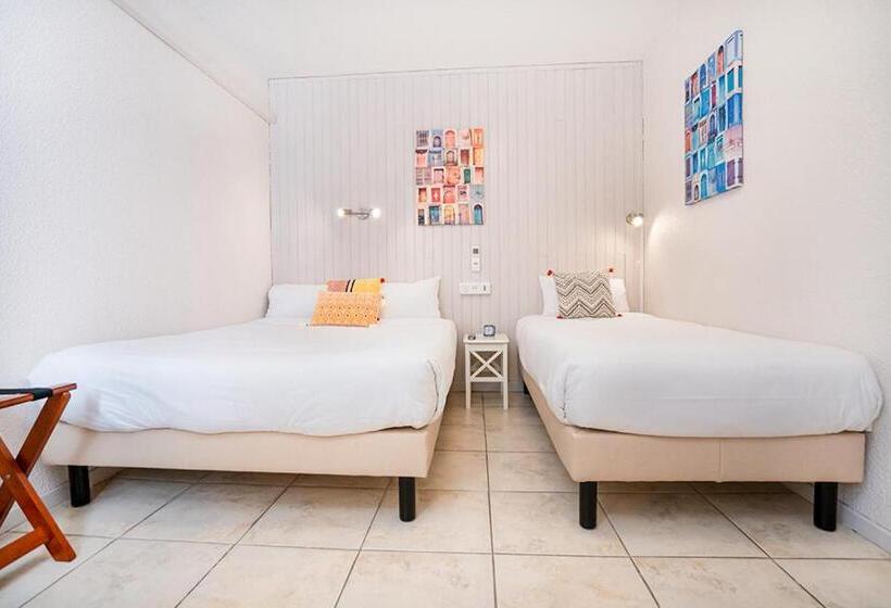 スタンダードトリプルルーム, Logis Hôtel Le Rialto