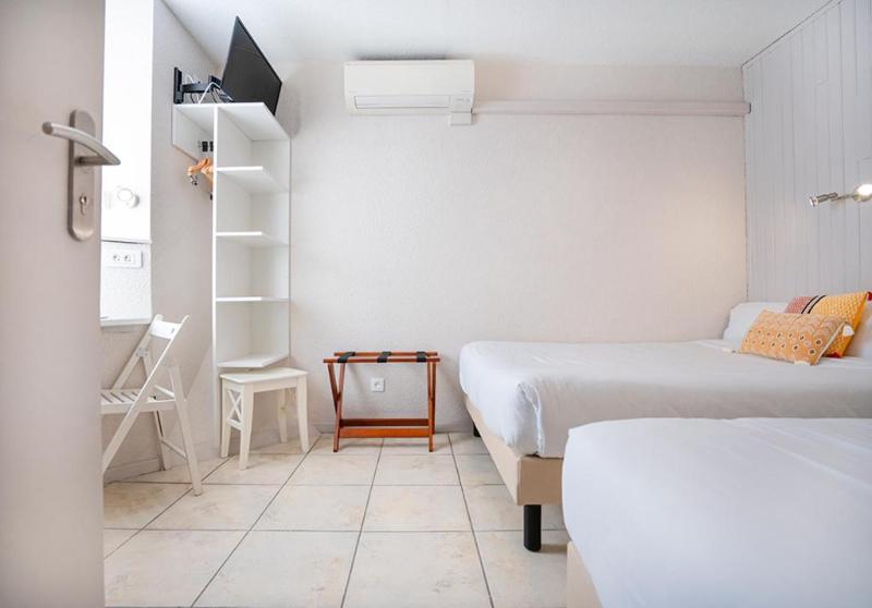 اتاق استاندارد سه نفره, Logis Hôtel Le Rialto