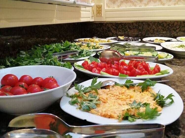 اتاق استاندارد با چشم‌انداز دریا, Nayla Palace Hotel Special Category