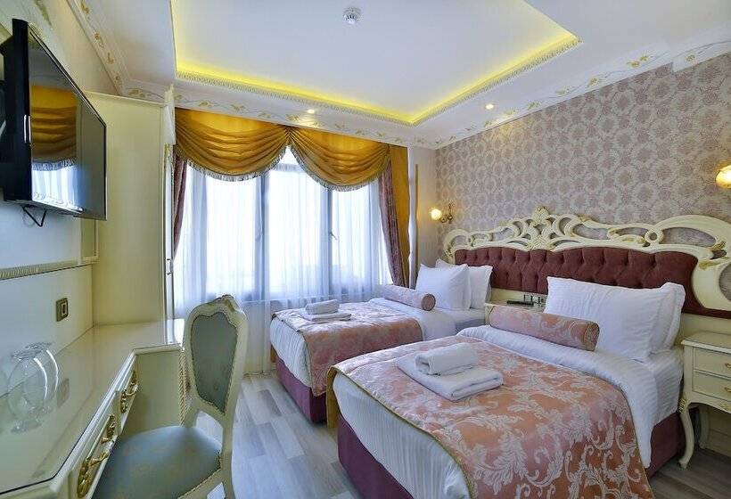 اتاق استاندارد با چشم‌انداز دریا, Nayla Palace Hotel Special Category