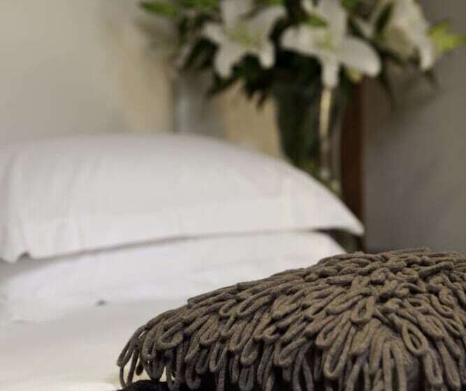 豪华房间, On The Promenade