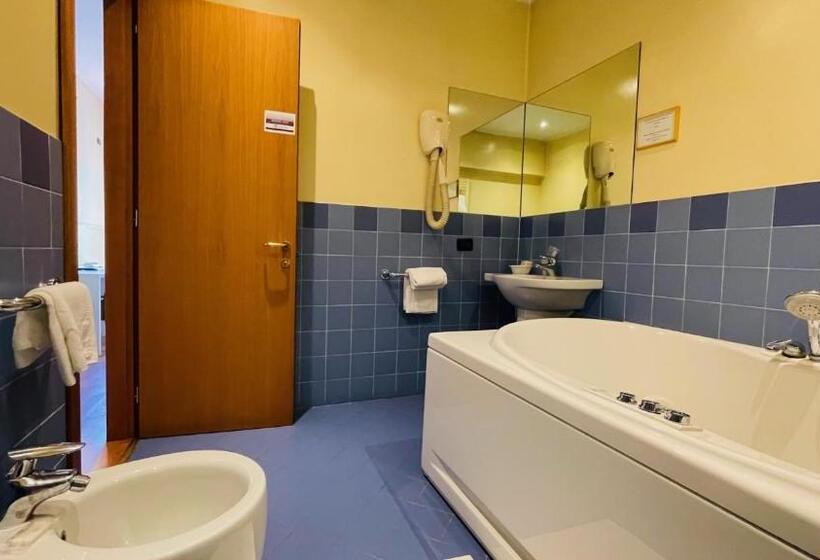 חדר סופריור, Orzi