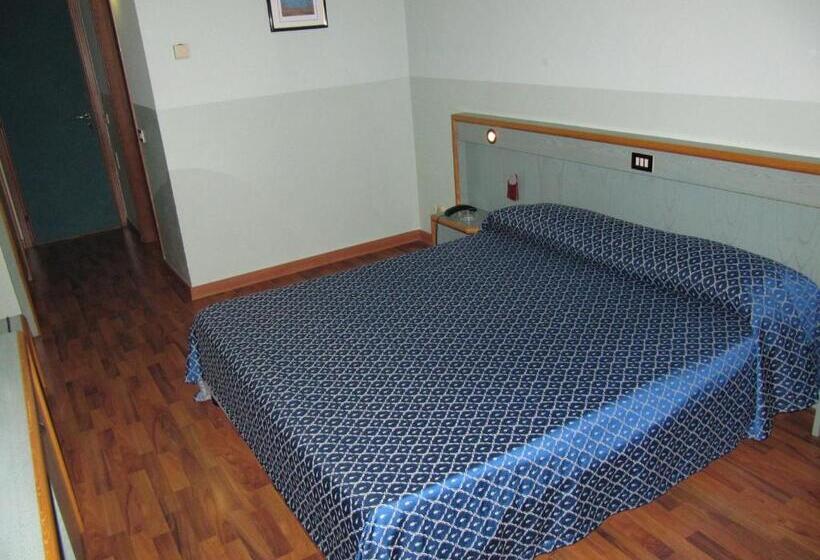 חדר סטנדרט, Orzi