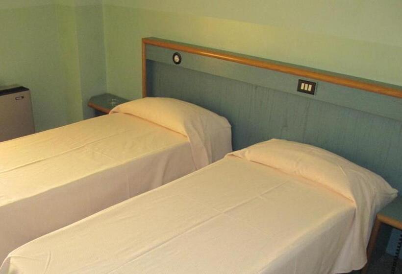 חדר סטנדרט, Orzi