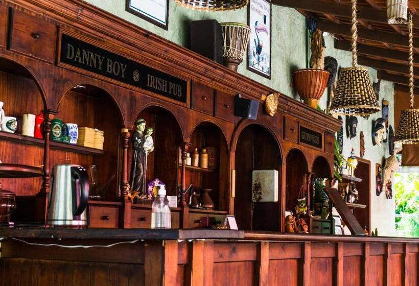 共用房间的床, Pousada Catavento