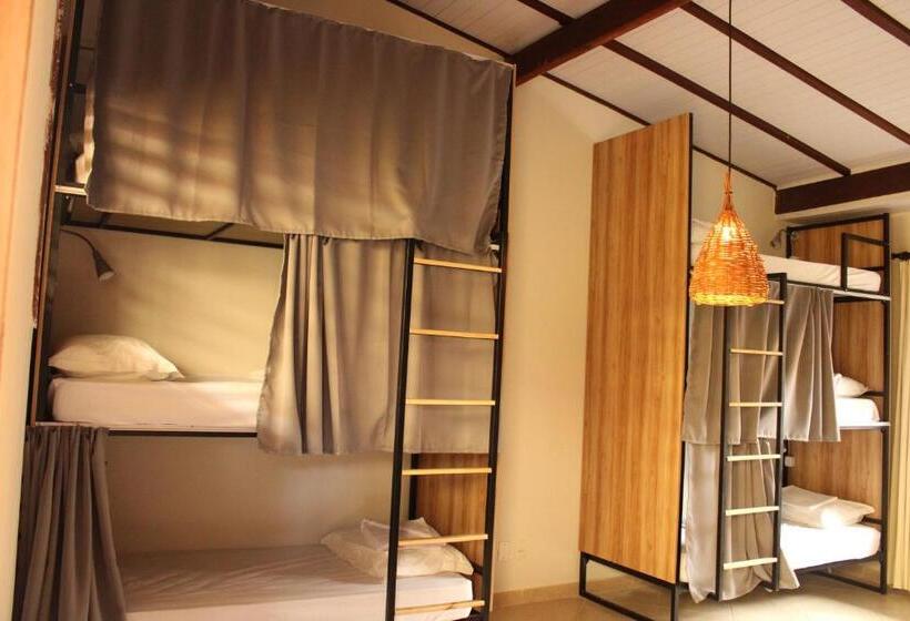 共用房间的床, Pousada Catavento