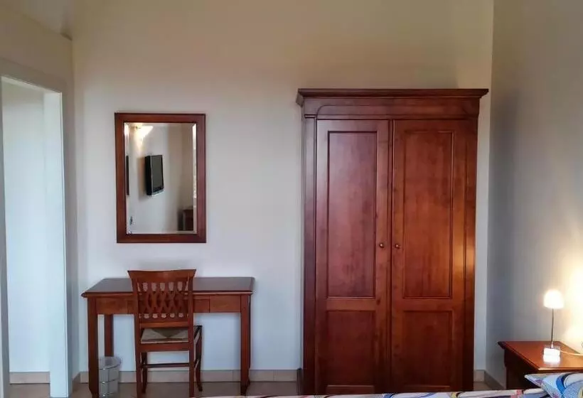 اتاق استاندارد, Relais Corte Pontigliardo