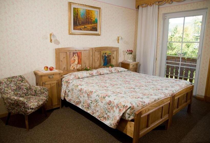 غرفة قياسية, Rosa Resort