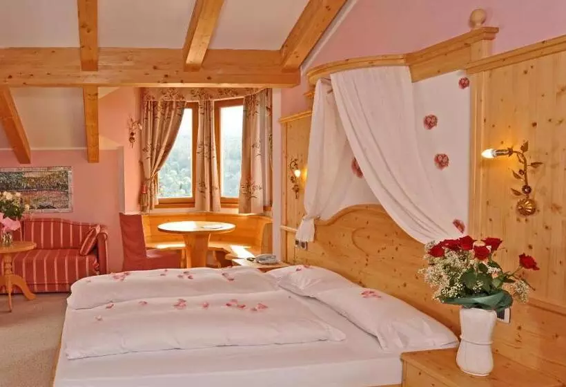 ジュニアスイート, Rosa Resort