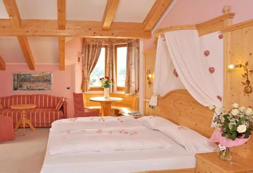 ジュニアスイート, Rosa Resort