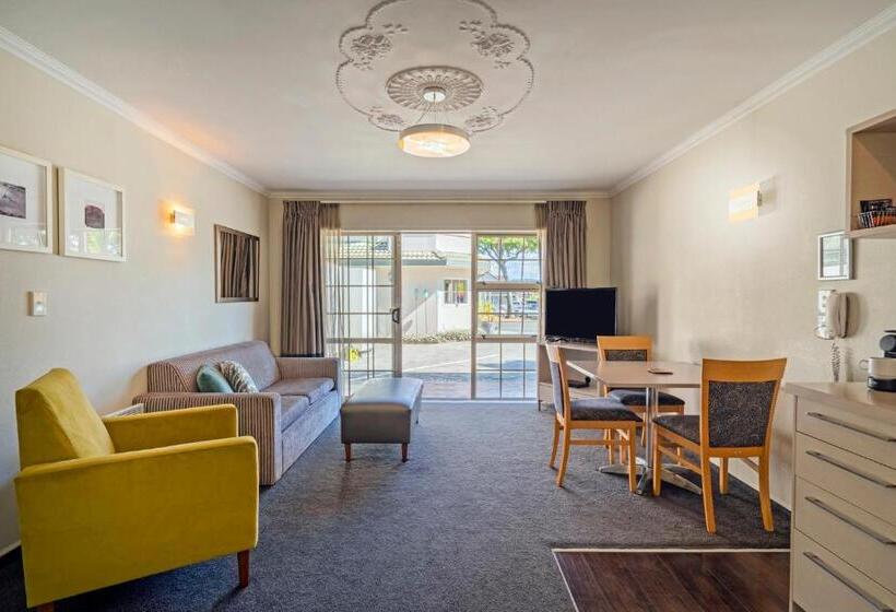 Президентский Люкс, Silver Fern Rotorua Suites & Spa