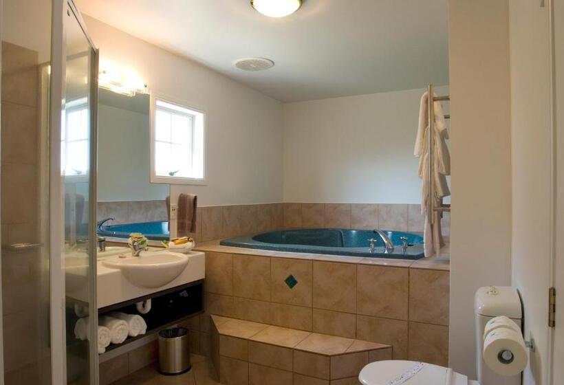 Люкс Семейный 2 Спальни, Silver Fern Rotorua Suites & Spa