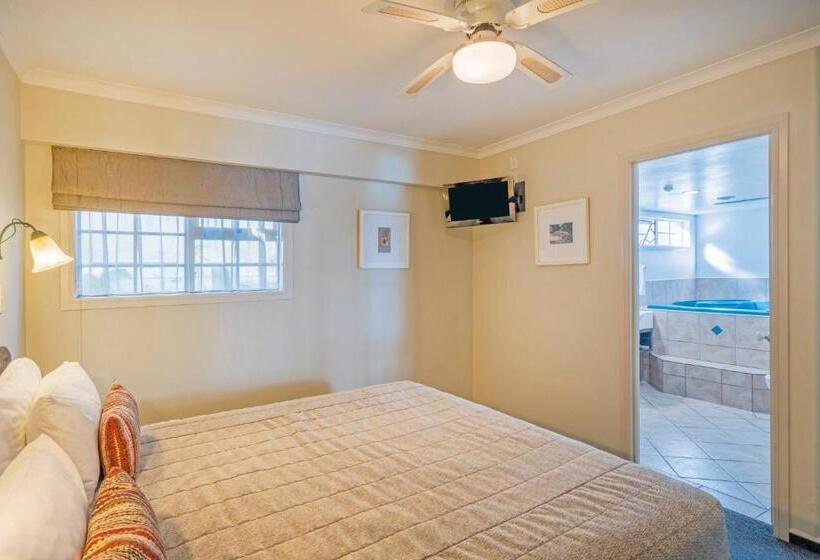 Люкс Семейный 2 Спальни, Silver Fern Rotorua Suites & Spa