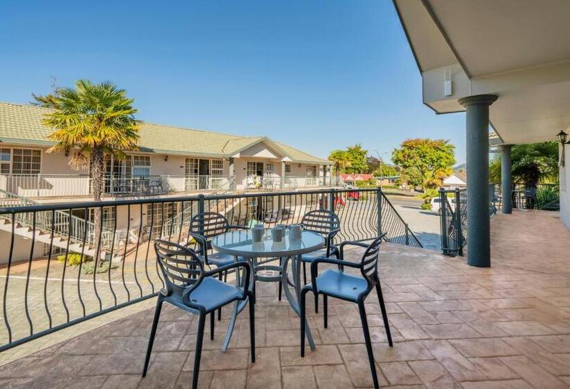 Люкс Семейный 2 Спальни, Silver Fern Rotorua Suites & Spa