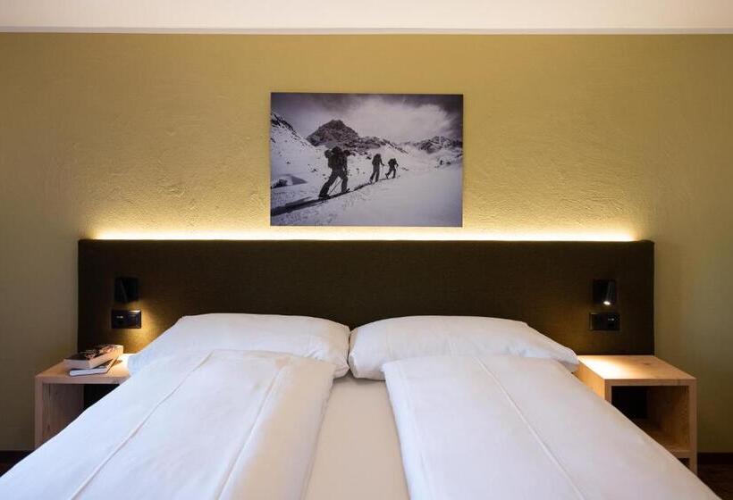 غرفة قياسية سرير كينج, Sportlodge Klosters